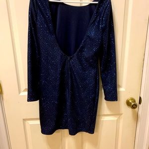 Backless long sleeve mini dress